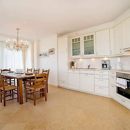 Villa Strandresidenz_kuehlungsborn_ Ostseebad Kühlungsborn